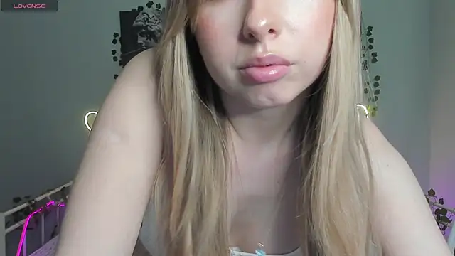 Snapshot of Melissa_babs chatting on 11, 3, 2025 Melissa babs online show from 11, 3, 2025