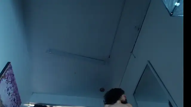 avans 15 online show from 18, 1, 2025