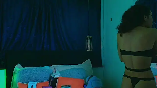 avans 15 online show from 31, 1, 2025