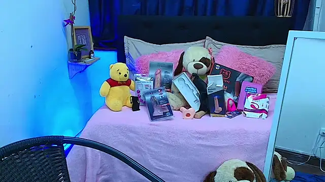 avans 15 online show from 28, 2, 2025