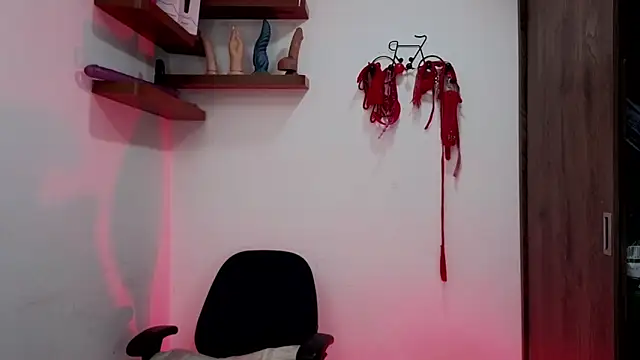 avans 15 online show from 2, 12, 2025