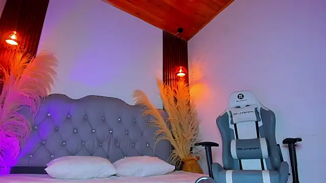 Snapshot of Tahiraa_ chatting on 3, 7, 2026 Tahiraa online show from 3, 7, 2026