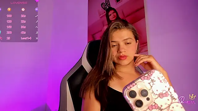 PaigeJayden online show from 13, 4, 2026