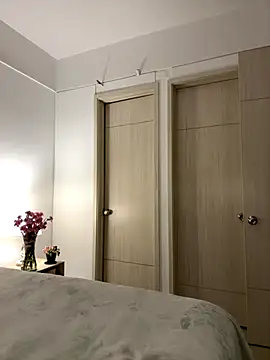 Victoria-77 online show from 8, 10, 2025