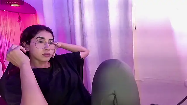 Snapshot of Horny_tgn chatting on 4, 5, 2026 Horny tgn online show from 4, 5, 2026