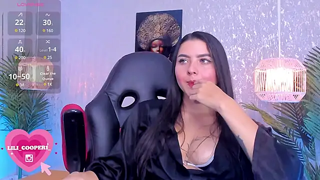 Snapshot of lilicooper_ chatting on 10, 12, 2024 lilicooper online show from 10, 12, 2024