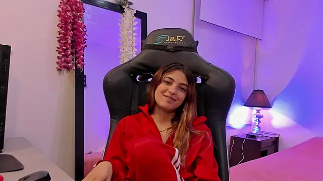 sofiarouge online show from 1, 2, 2025