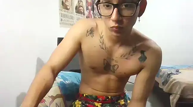 Snapshot of Dillom420 chatting on 7, 3, 2025 Dillom420 online show from 7, 3, 2025