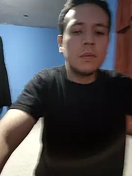 Snapshot of Cghjkkytr chatting on 4, 12, 2025 Cghjkkytr online show from 4, 12, 2025