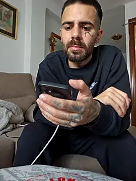 Snapshot of charlye_inkkkk chatting on 14, 3, 2025 charlye inkkkk online show from 14, 3, 2025