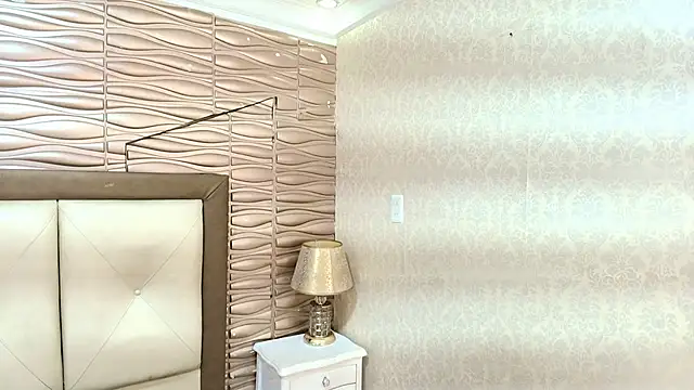 sofiaclauss online show from 20, 10, 2025