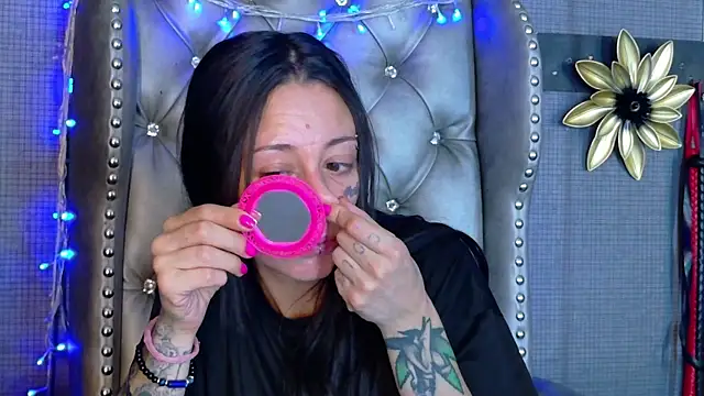 LusstCruella online show from 9, 1, 2026