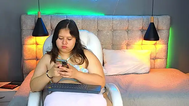 Laia and Aloby online show from 17, 1, 2025