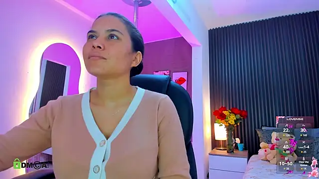 natasha  jackson online show from 17, 4, 2026