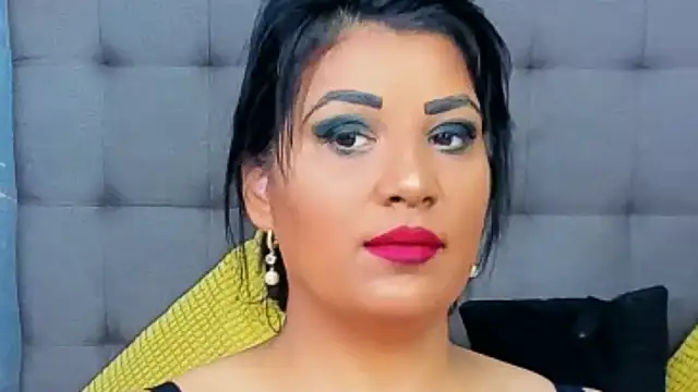 Snapshot of AmyCubes chatting on 6, 1, 2025 AmyCubes online show from 6, 1, 2025