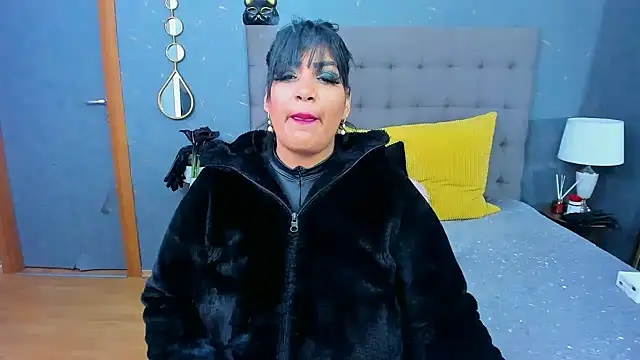 Snapshot of AmyCubes chatting on 8, 1, 2025 AmyCubes online show from 8, 1, 2025