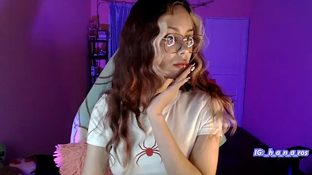 Snapshot of 7Hana7 chatting on 27, 10, 2025 7Hana7 online show from 27, 10, 2025