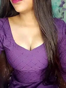 Sreya213 online show from 7, 11, 2025