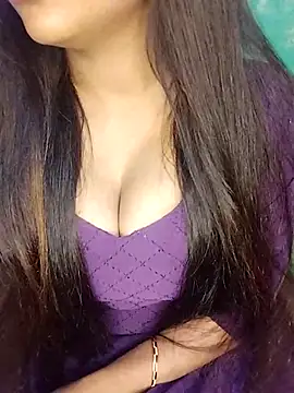 Sreya213 online show from 9, 11, 2025