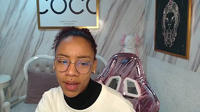 Violeth b online show from 8, 2, 2025