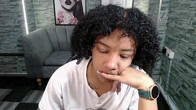 Violeth b online show from 9, 9, 2025