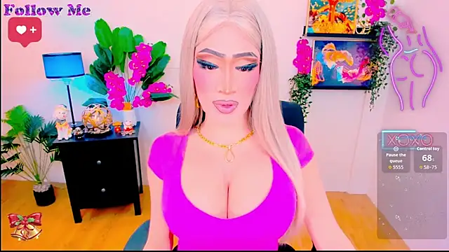 Snapshot of TwittyGirL9inch_exotic chatting on 16, 11, 2025 TwittyGirL9inch exotic online show from 16, 11, 2025