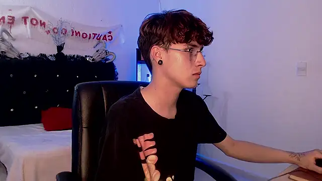 Jeam hot online show from 30, 10, 2025