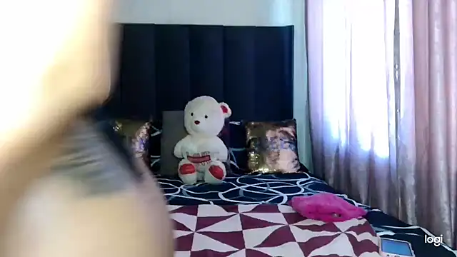 quenliyasa online show from 22, 9, 2025