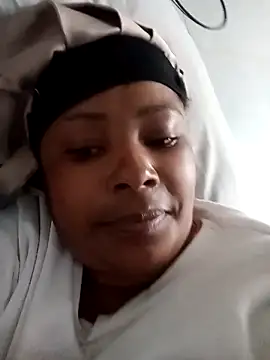 2Sweetysmile online show from 23, 4, 2026