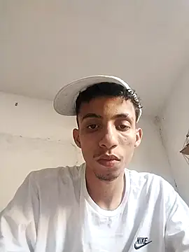 Snapshot of joao_tuan01 chatting on 12, 9, 2025 joao tuan01 online show from 12, 9, 2025