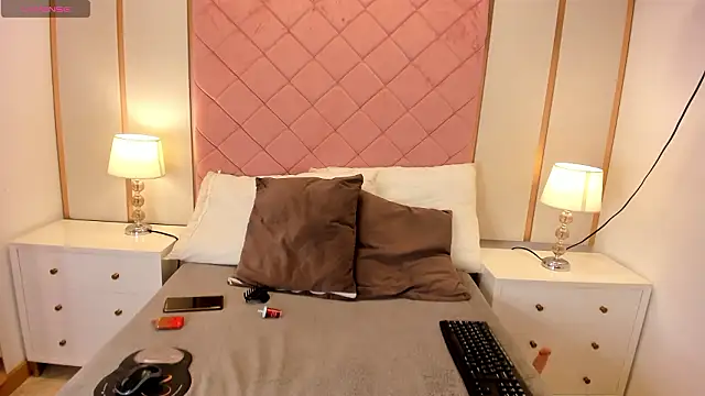 Snapshot of Issabella_Roa chatting on 2, 3, 2026 Issabella Roa online show from 2, 3, 2026