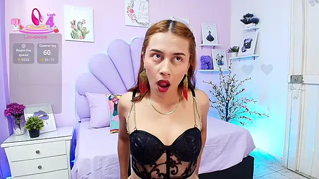 HannaPretthy online show from 10, 9, 2025