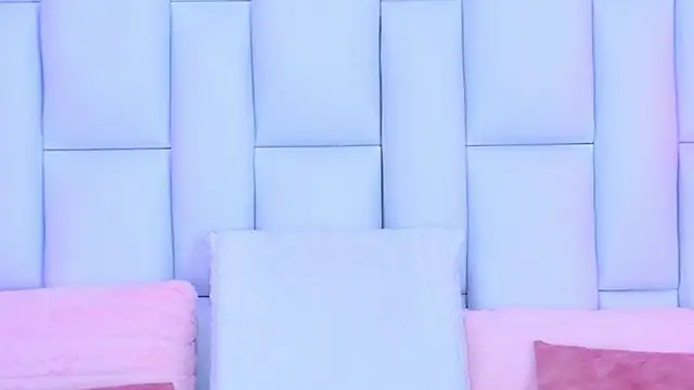 Snapshot of AlliciaKim chatting on 7, 3, 2025 AlliciaKim online show from 7, 3, 2025