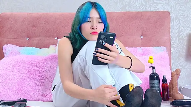 Snapshot of AlliciaKim chatting on 24, 9, 2025 AlliciaKim online show from 24, 9, 2025