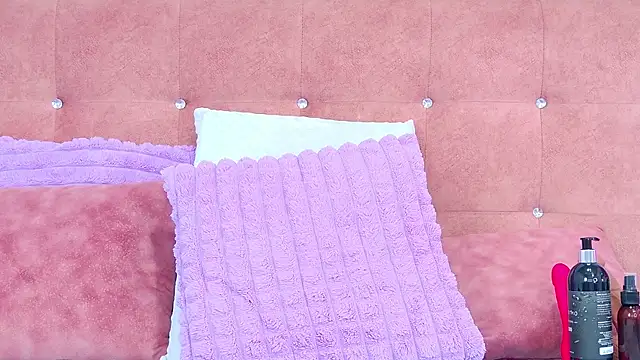 Snapshot of AlliciaKim chatting on 3, 12, 2025 AlliciaKim online show from 3, 12, 2025