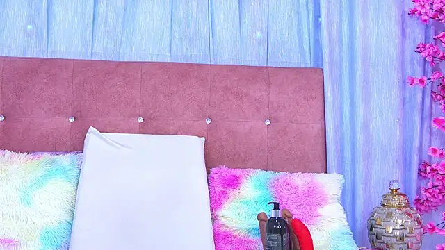 Snapshot of AlliciaKim chatting on 13, 1, 2026 AlliciaKim online show from 13, 1, 2026