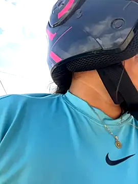 perlita05 online show from 24, 9, 2025