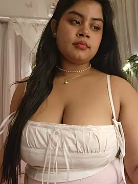 Snapshot of its_amesha chatting on 14, 2, 2025 its amesha online show from 14, 2, 2025