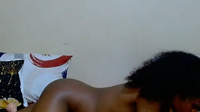 DiamondLuv29 online show from 17, 2, 2026