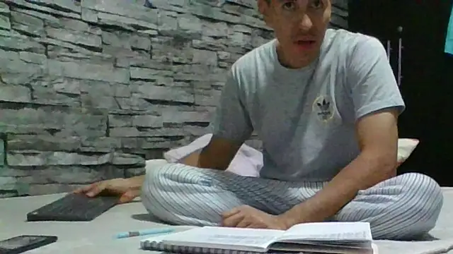 Sexylatin64 online show from 18, 4, 2026