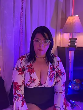 Snapshot of Venus_R0se chatting on 16, 5, 2026 Venus R0se online show from 16, 5, 2026