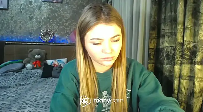 Snapshot of BonnyShy chatting on 9, 1, 2025 BonnyShy online show from 9, 1, 2025