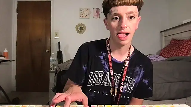 twentywithafelonyy online show from 25, 9, 2025