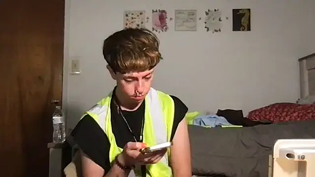 twentywithafelonyy online show from 12, 10, 2025