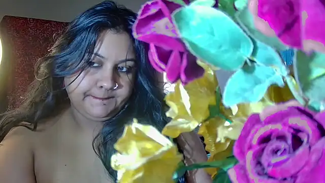 Snapshot of GoddessLorenaTheeSiren chatting on 5, 11, 2025 GoddessLorenaTheeSiren online show from 5, 11, 2025