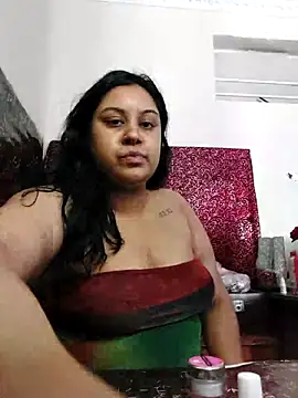Snapshot of GoddessLorenaTheeSiren chatting on 21, 11, 2025 GoddessLorenaTheeSiren online show from 21, 11, 2025