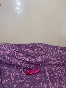 Layla-daloua online show from 25, 3, 2026