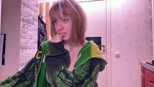 Snapshot of moundliicht1 chatting on 1, 2, 2025 moundliicht1 online show from 1, 2, 2025