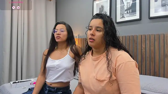 Dilan y Mia online show from 15, 1, 2025