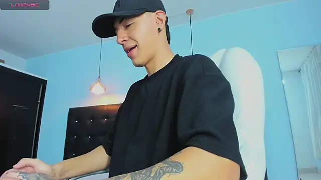 Lobo 17  online show from 15, 11, 2025